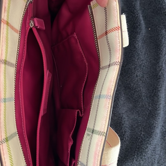 Coach - Picture 7 of 8